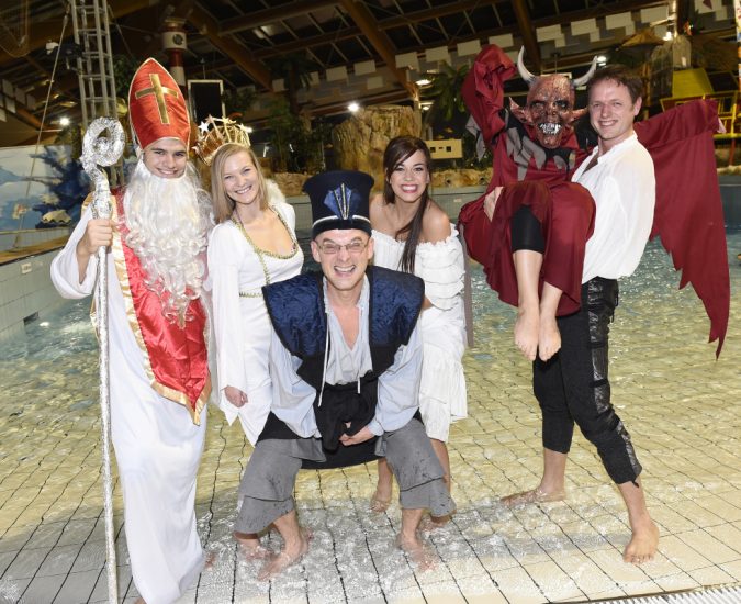 parta-z-mefista-a-mikulasovci-dsc3387