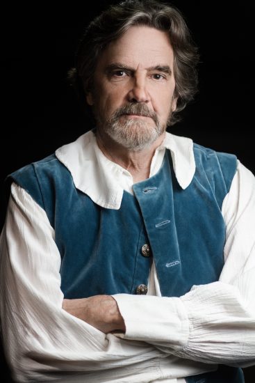 Lane Davies v roli Dona Quijota