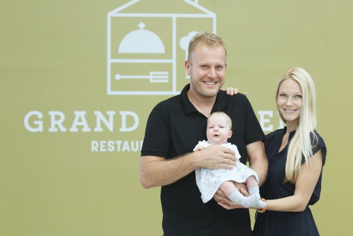 Marek Raditsch s rodinou v Centru Chodov