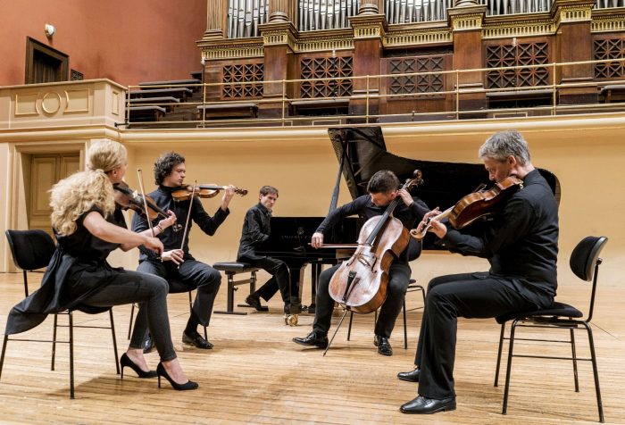 Pavel Haas Quartet - Boris Giltburg Photo: Marco Borggreve