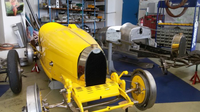 Výroba Bugatti pro TV sérii o EJ_1_C_Filmové ateliéry