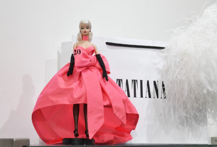 4 originalni taftova pink roba DSC2896