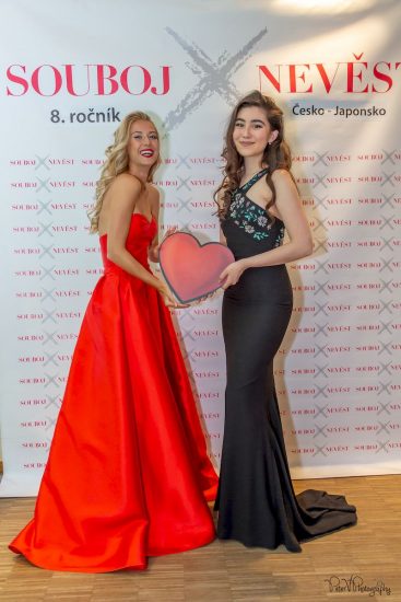 Patronky soutěže Natálie Kotková a Naomi Adachi_foto_Petr Vavrda