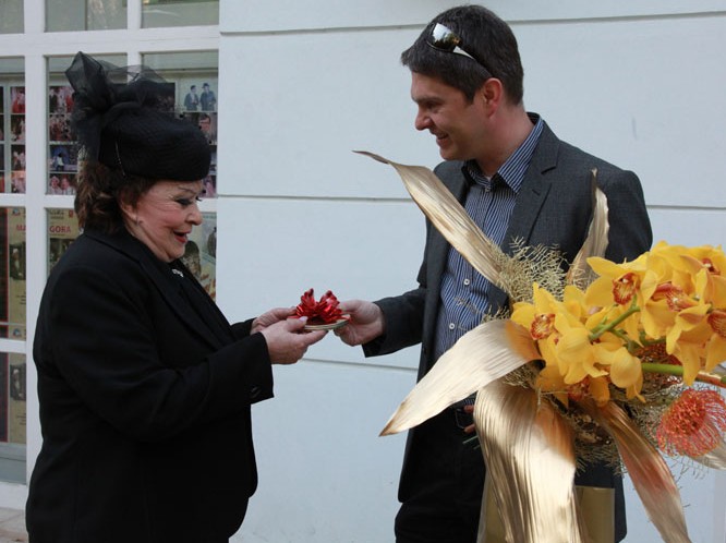 Jiřina Bohdalová dostala k 80. DVD!