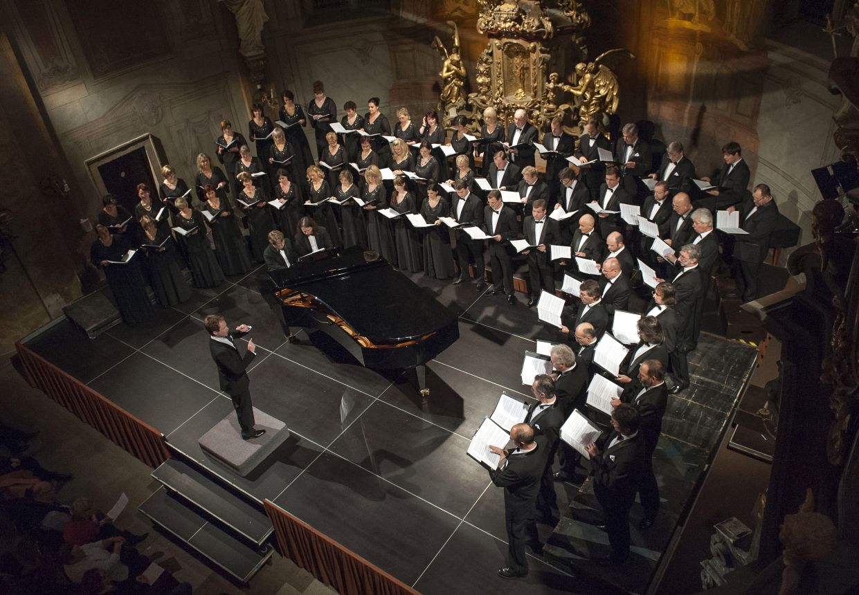 Tři světové premiéry a Johannes Brahms v jednom večeru