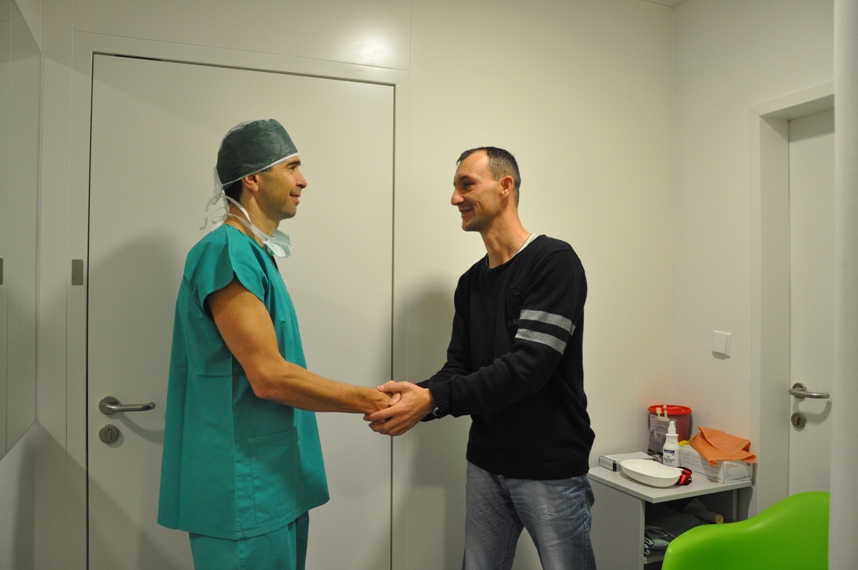 Byl slepý dva roky – 15 minut po operaci viděl