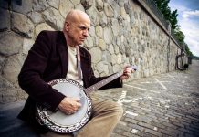 Ivan Mládek oslavil 80. narozeniny a chystá se do divadla